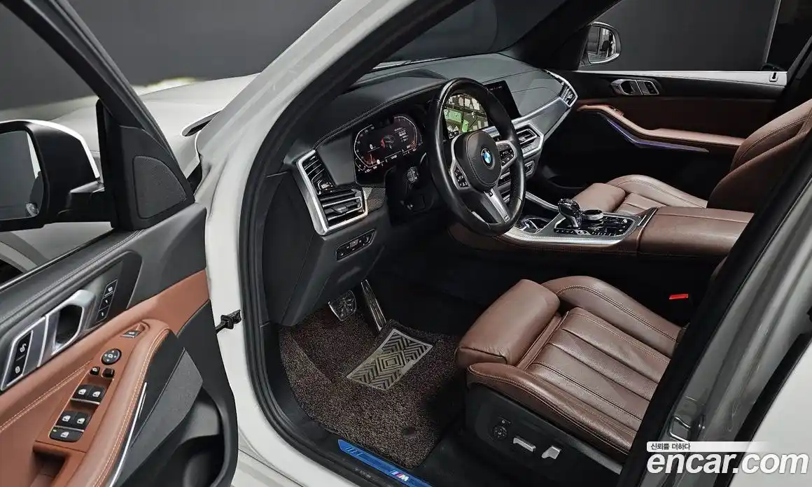 BMW X5 2022 3.0 Автомат в Москве № 211725, фото 16