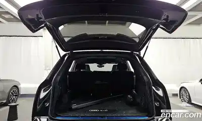 Audi Q7 2022 3.0 Автомат в Москве № 212313, миниатюра 5