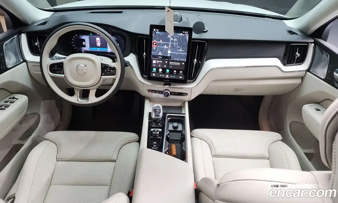 Volvo XC60 2026 2.0 Автомат в Москве № 212757, фото 13