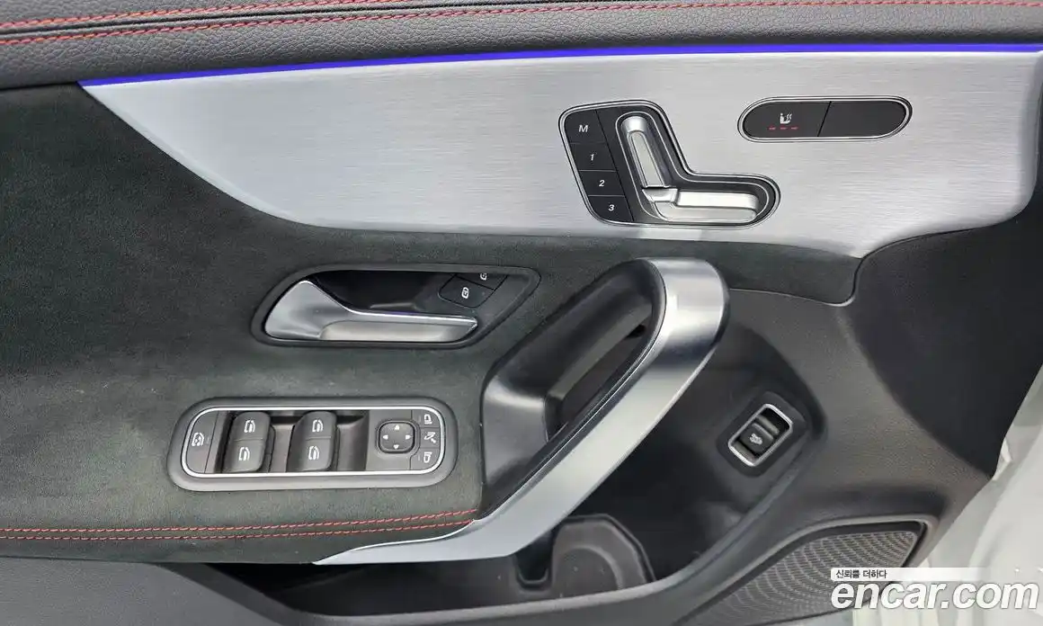 Mercedes-Benz CLA-Class 2023 2.0 Автомат в Москве № 219712, фото 10