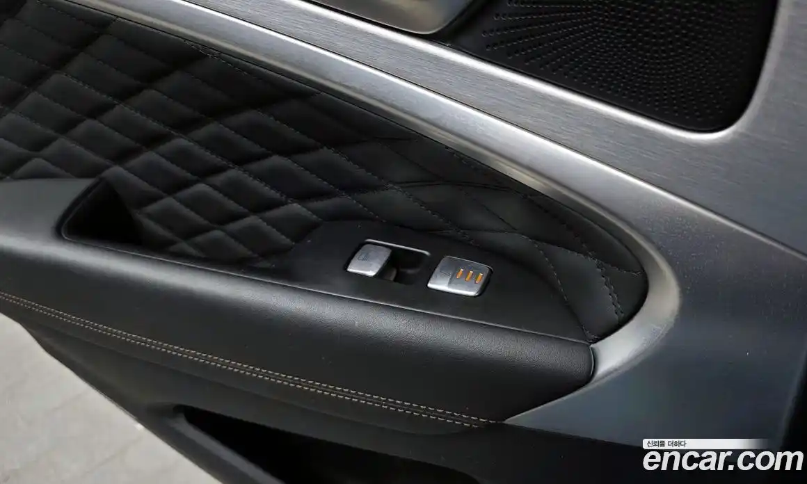 Genesis G70 2018 2.0 Автомат в Москве № 224226, фото 13