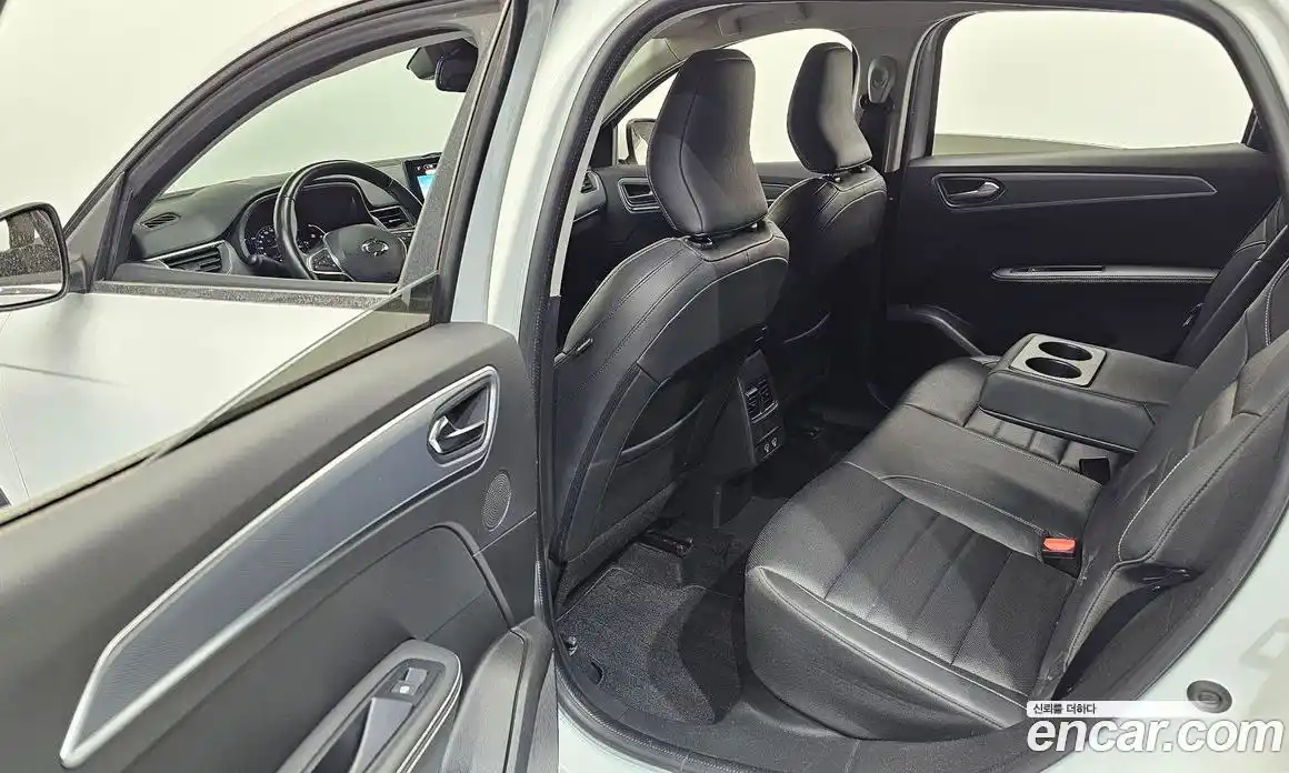 Renault XM3 2023 1.6 Автомат в Москве № 225320, фото 11