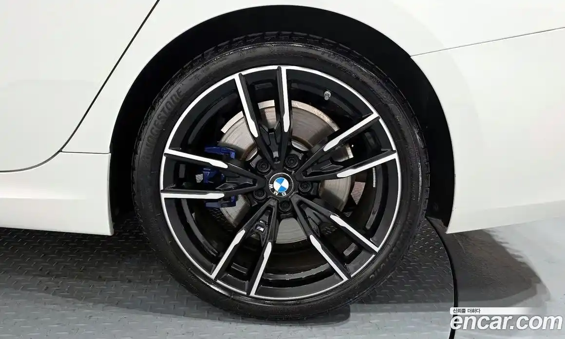 BMW 3-Series 2024 3.0 Автомат в Москве № 228125, фото 14