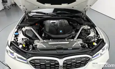 BMW 3-Series 2024 3.0 Автомат в Москве № 228125, миниатюра 2