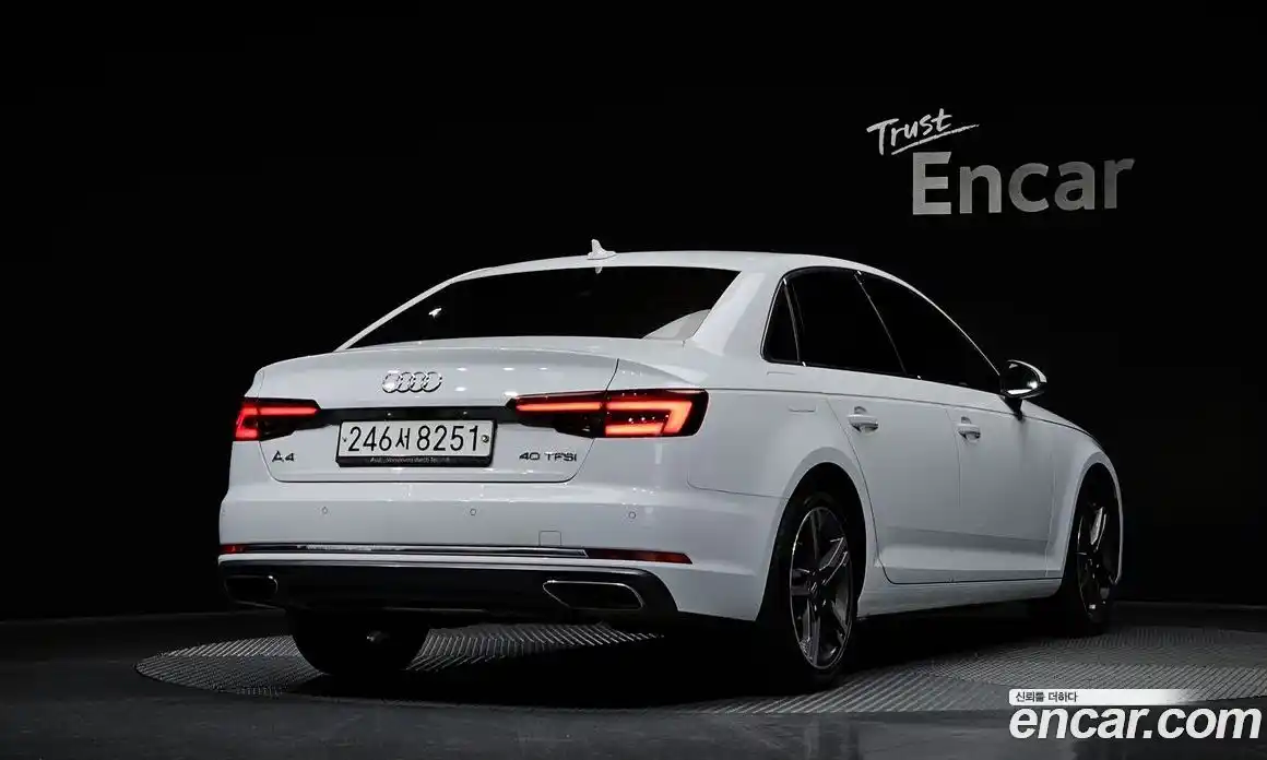 Audi A4 2019 2.0 Автомат в Москве № 229761, фото 18