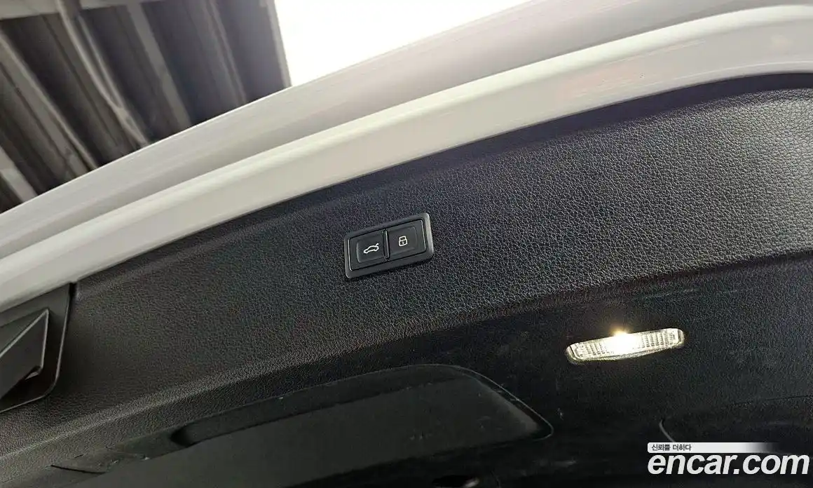 Audi Q5 2023 2.0 Автомат в Москве № 229895, фото 18