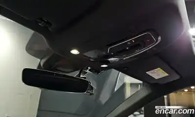 Audi Q5 2023 2.0 Автомат в Москве № 229895, миниатюра 2