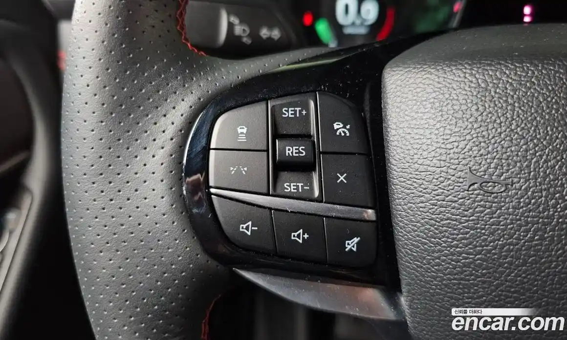 Ford Explorer 2025 2.3 Автомат в Москве № 233046, фото 19