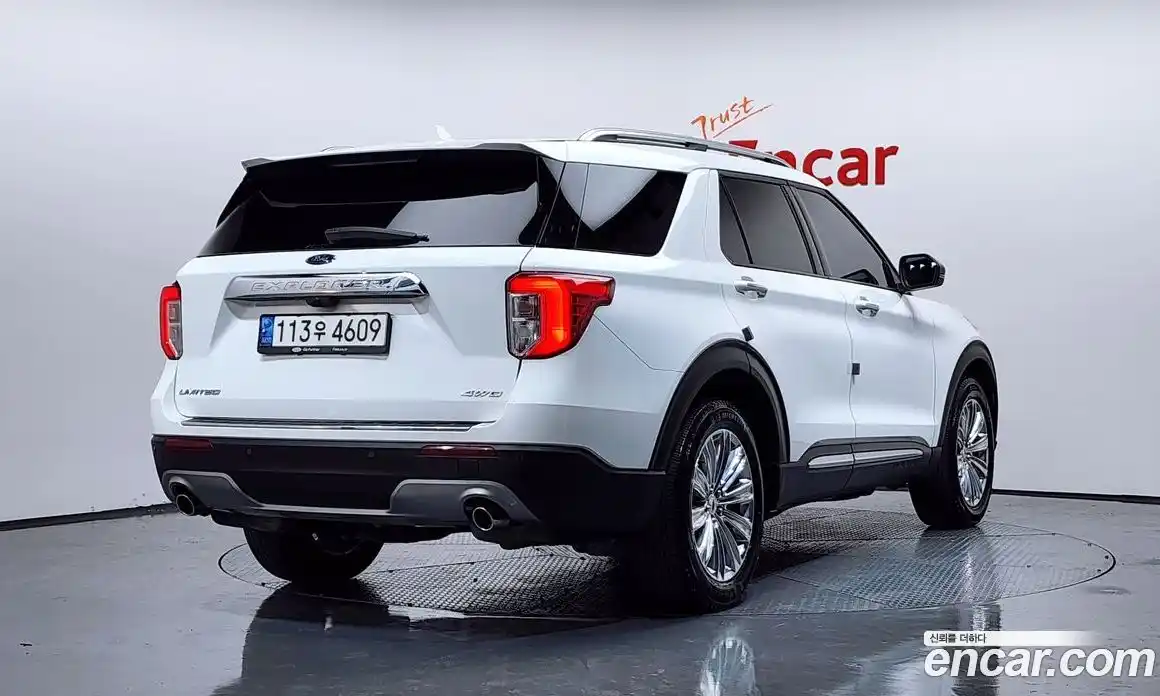 Ford Explorer 2021 2.3 Автомат в Москве № 233159, фото 9