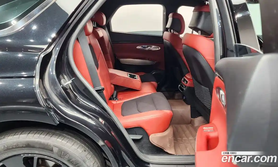 Genesis GV70 2021 2.5 Автомат в Москве № 23730, фото 16