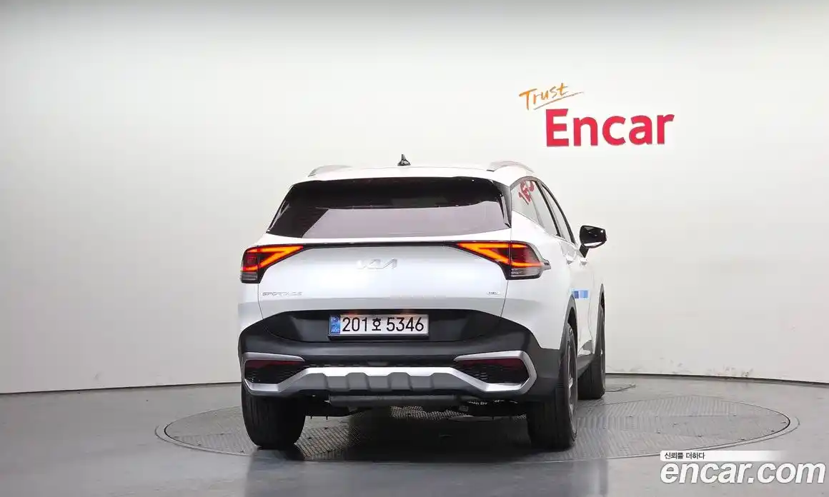 Kia Sportage 2024 1.6 Автомат в Москве № 249371, фото 8