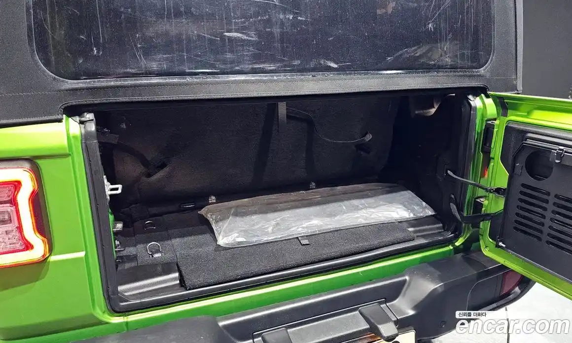 Jeep Wrangler 2019 2.0 Автомат в Москве № 257964, фото 13