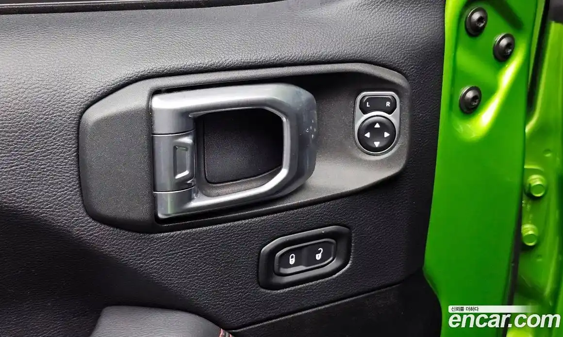 Jeep Wrangler 2019 2.0 Автомат в Москве № 257964, фото 8