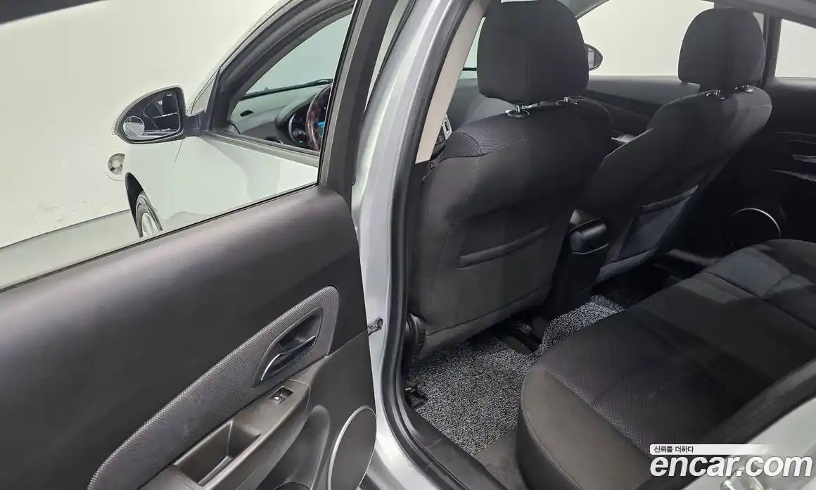 Chevrolet Cruze 2016 1.8 Автомат в Москве № 262660, фото 4