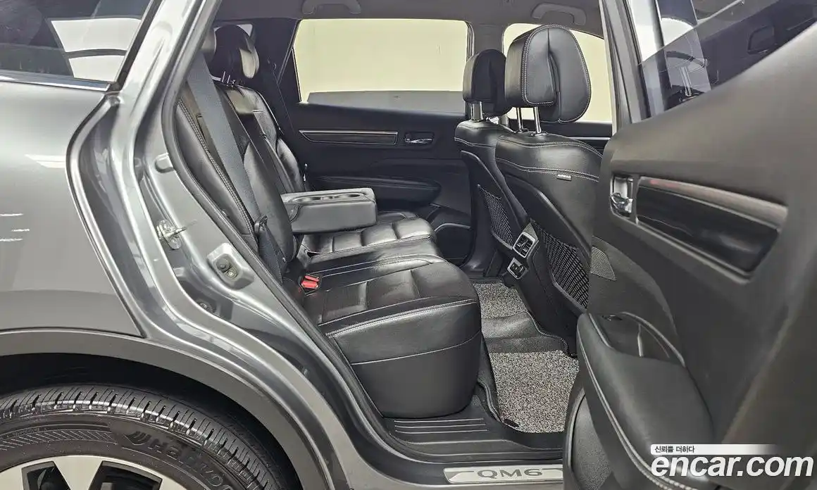 Renault QM6 2017 2.0 Автомат в Москве № 273850, фото 16