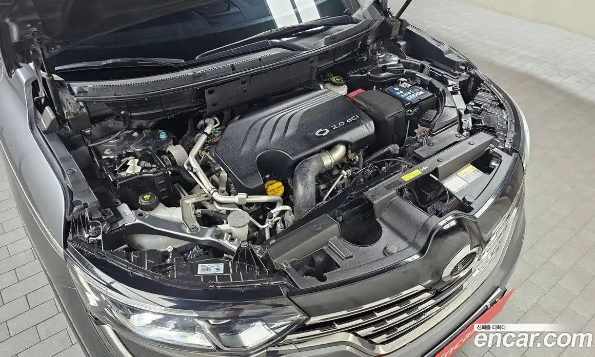 Renault QM6 2017 2.0 Автомат в Москве № 273850, фото 17