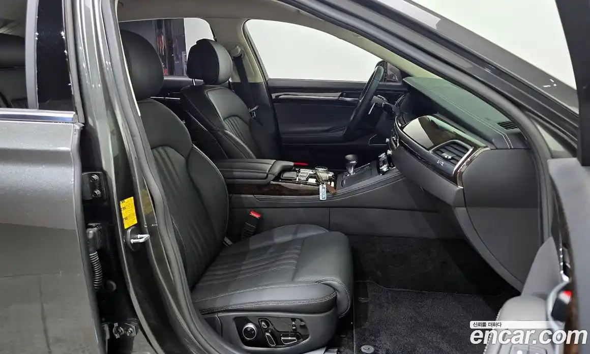 Genesis G90 2022 3.8 Автомат в Москве № 27919, фото 3