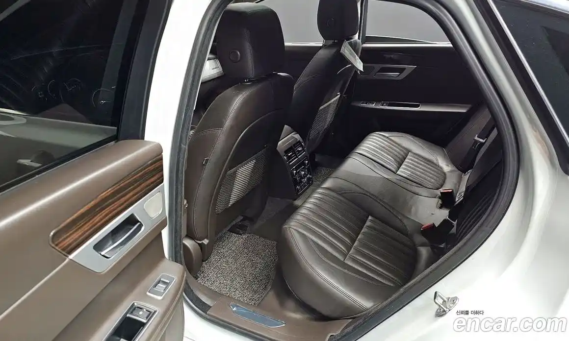 Jaguar XF 2017 2.0 Автомат в Москве № 283831, фото 12