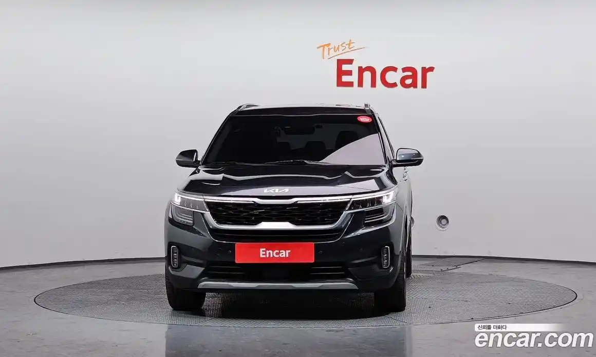 Kia Seltos 2023 1.6 Автомат в Москве № 308330, фото 18