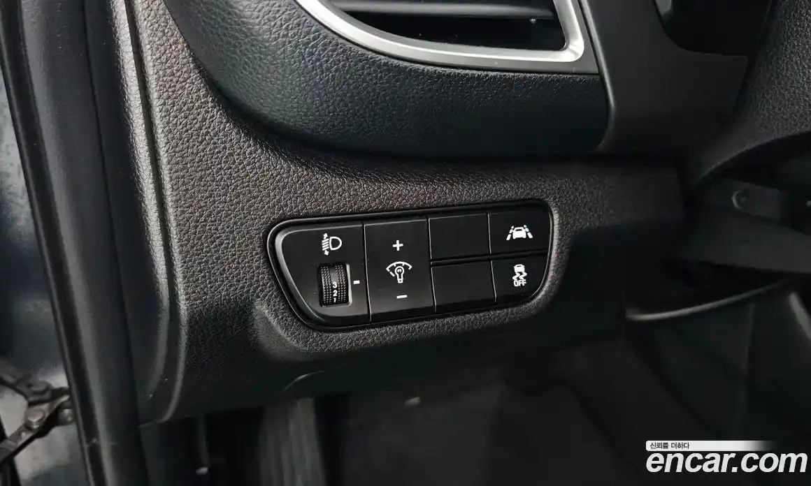 Kia Seltos 2023 1.6 Автомат в Москве № 308330, фото 20