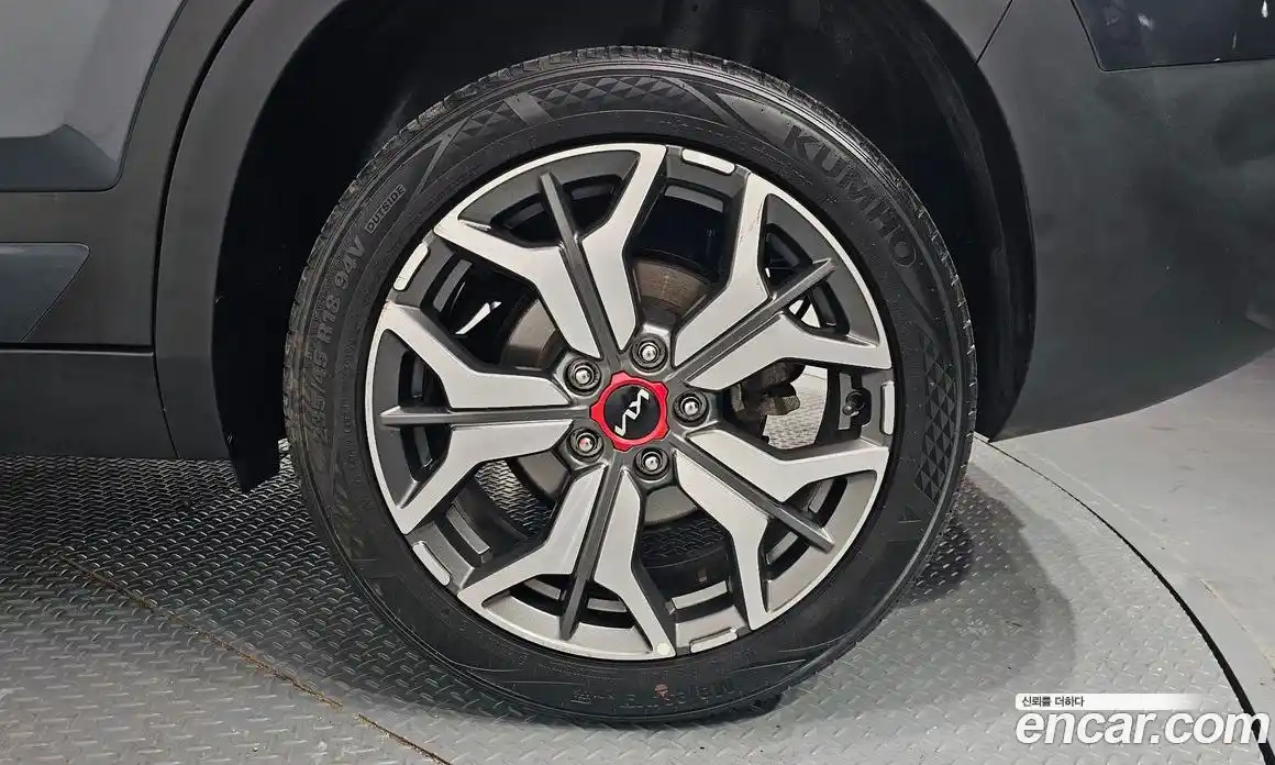 Kia Seltos 2023 1.6 Автомат в Москве № 308330, фото 5