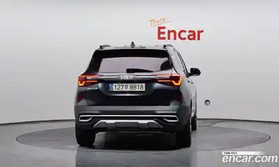 Kia Seltos 2023 1.6 Автомат в Москве № 308330, миниатюра 8