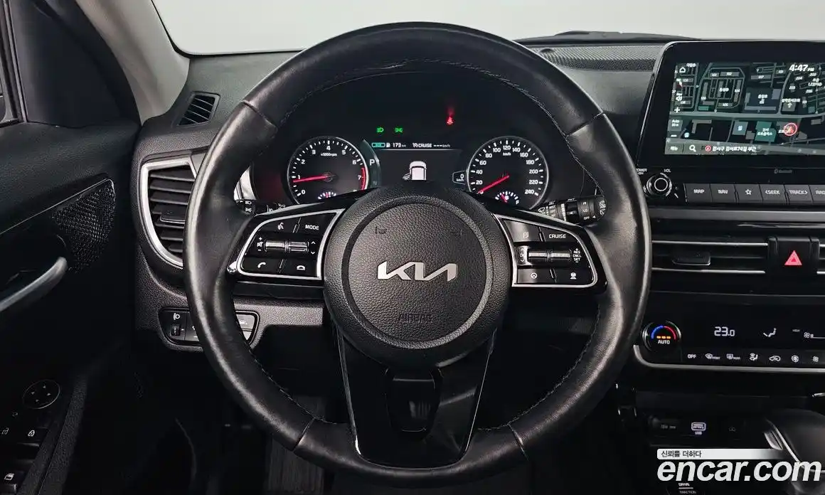 Kia Seltos 2023 1.6 Автомат в Москве № 308330, фото 10