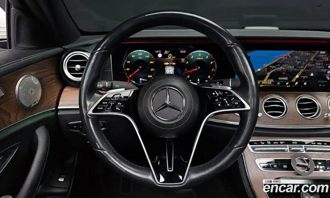 Mercedes-Benz E-Class 2021 2.0 Автомат в Москве № 310264, фото 12