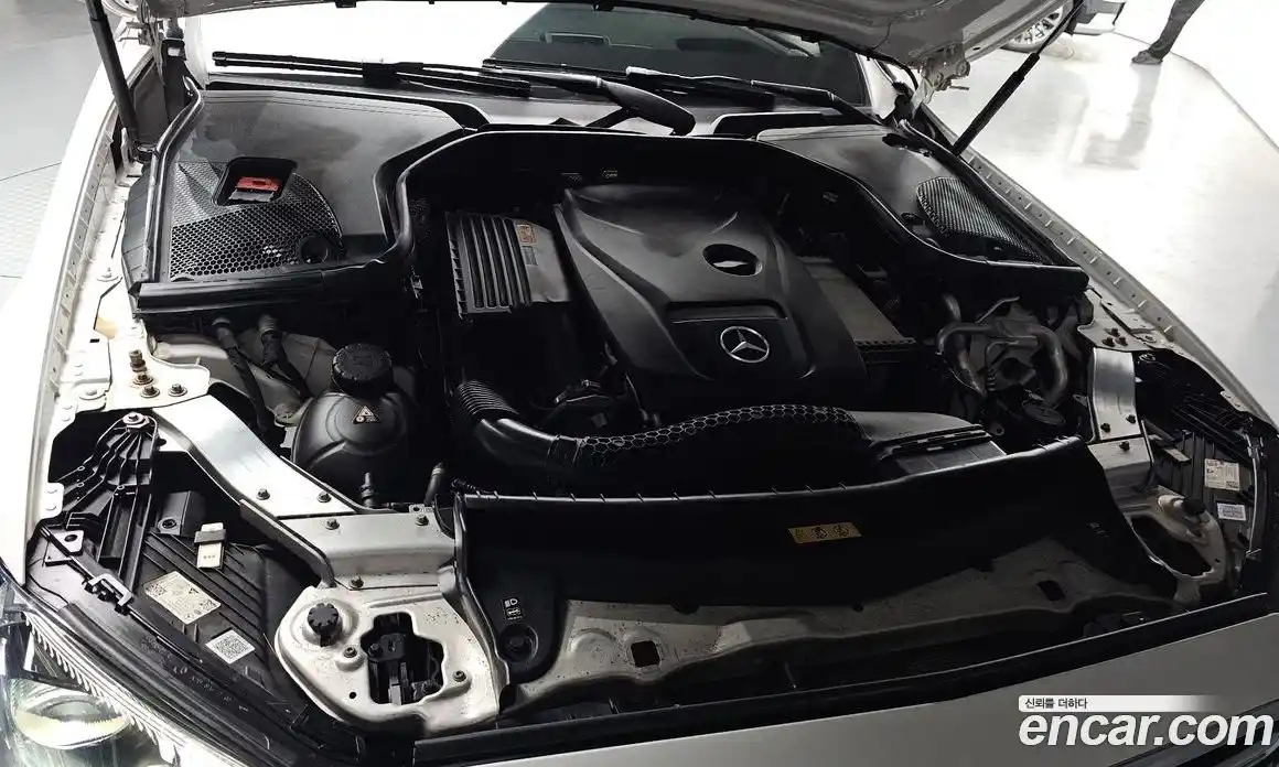 Mercedes-Benz E-Class 2021 2.0 Автомат в Москве № 310264, фото 20