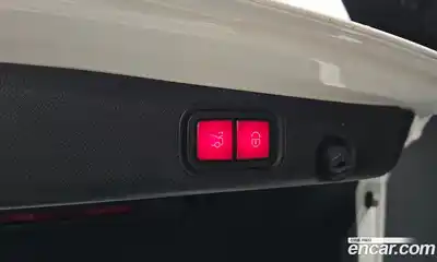 Mercedes-Benz E-Class 2021 2.0 Автомат в Москве № 310264, миниатюра 10