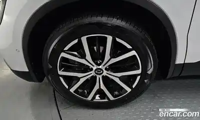 Renault QM6 2022 2.0 Автомат в Москве № 329355, миниатюра 2