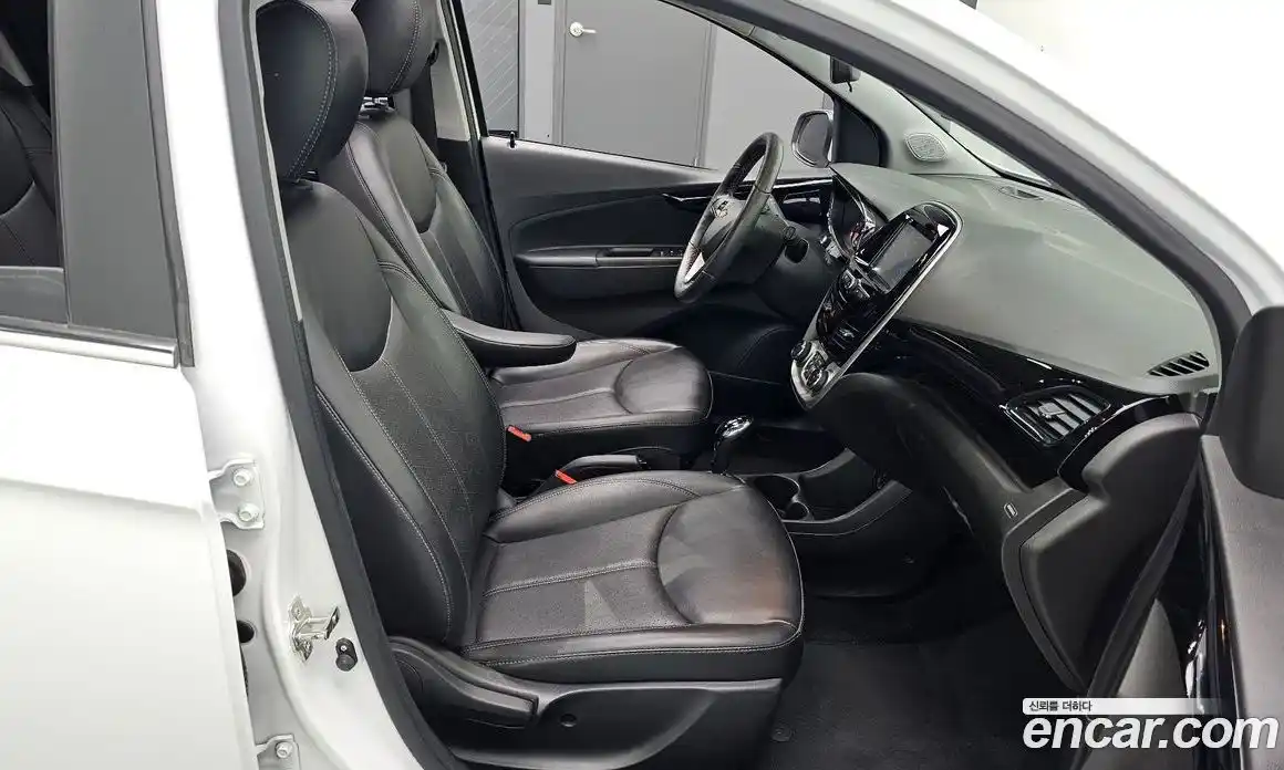 Chevrolet Spark 2018 1.0 Автомат в Москве № 37532, фото 13