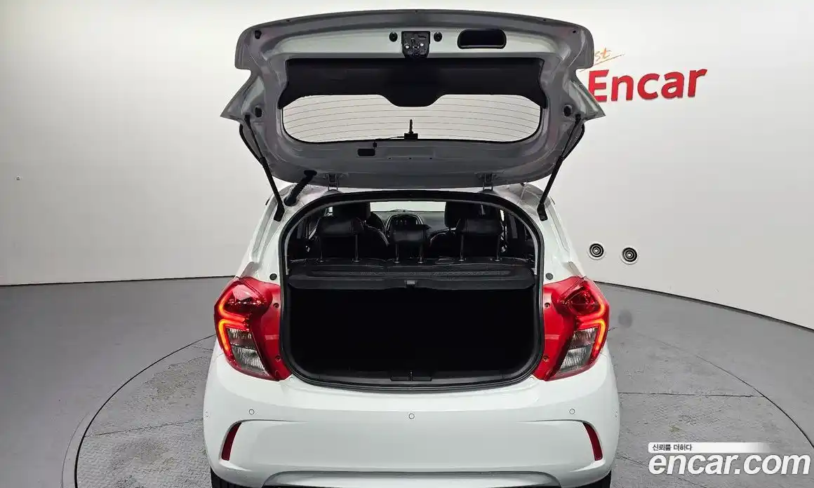 Chevrolet Spark 2018 1.0 Автомат в Москве № 37532, фото 14