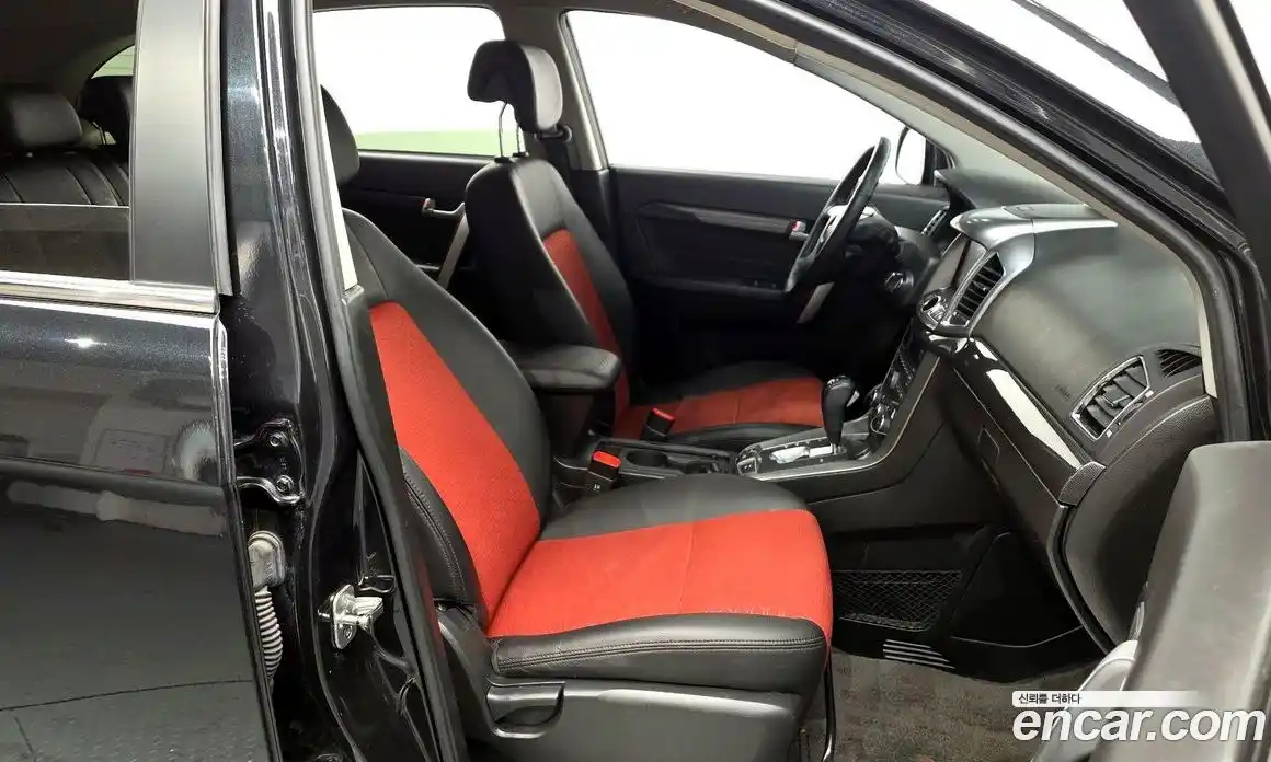 Chevrolet Captiva 2013 2.0 Автомат в Москве № 39420, фото 11