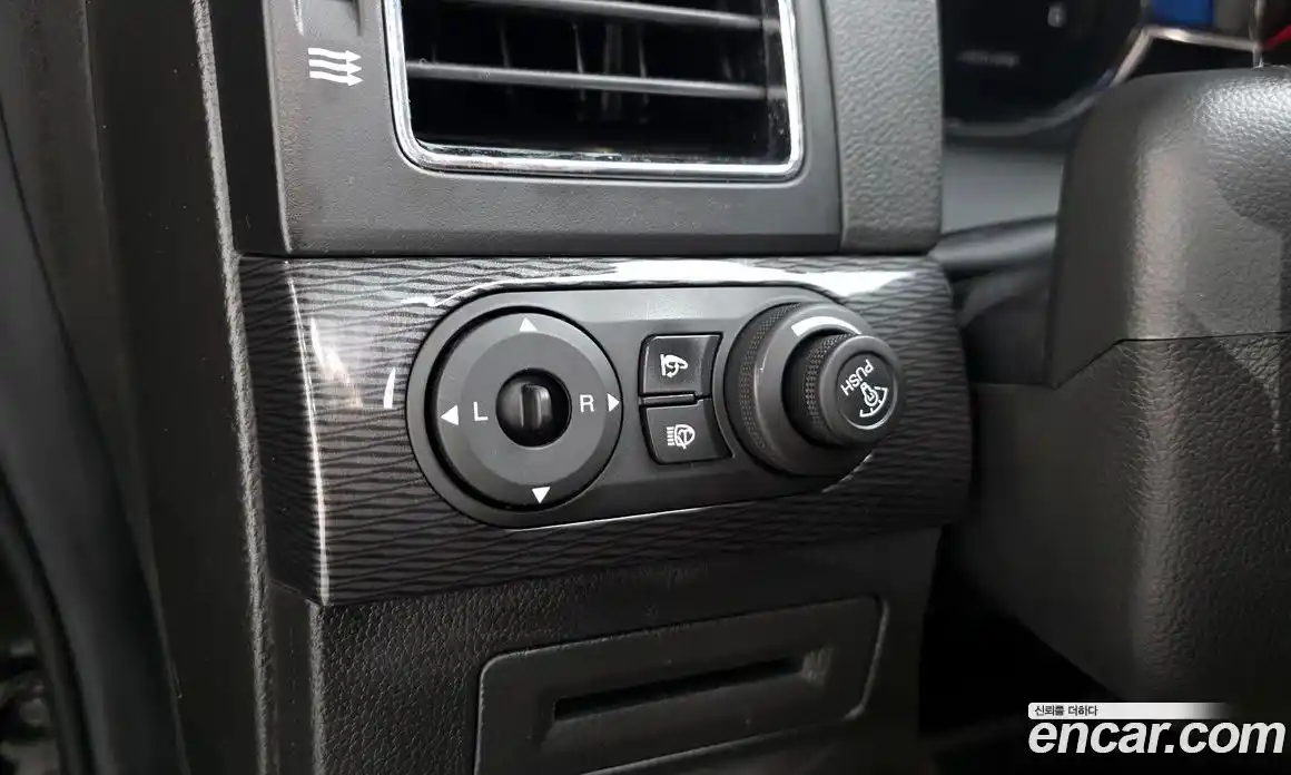 Chevrolet Captiva 2013 2.0 Автомат в Москве № 39420, фото 10