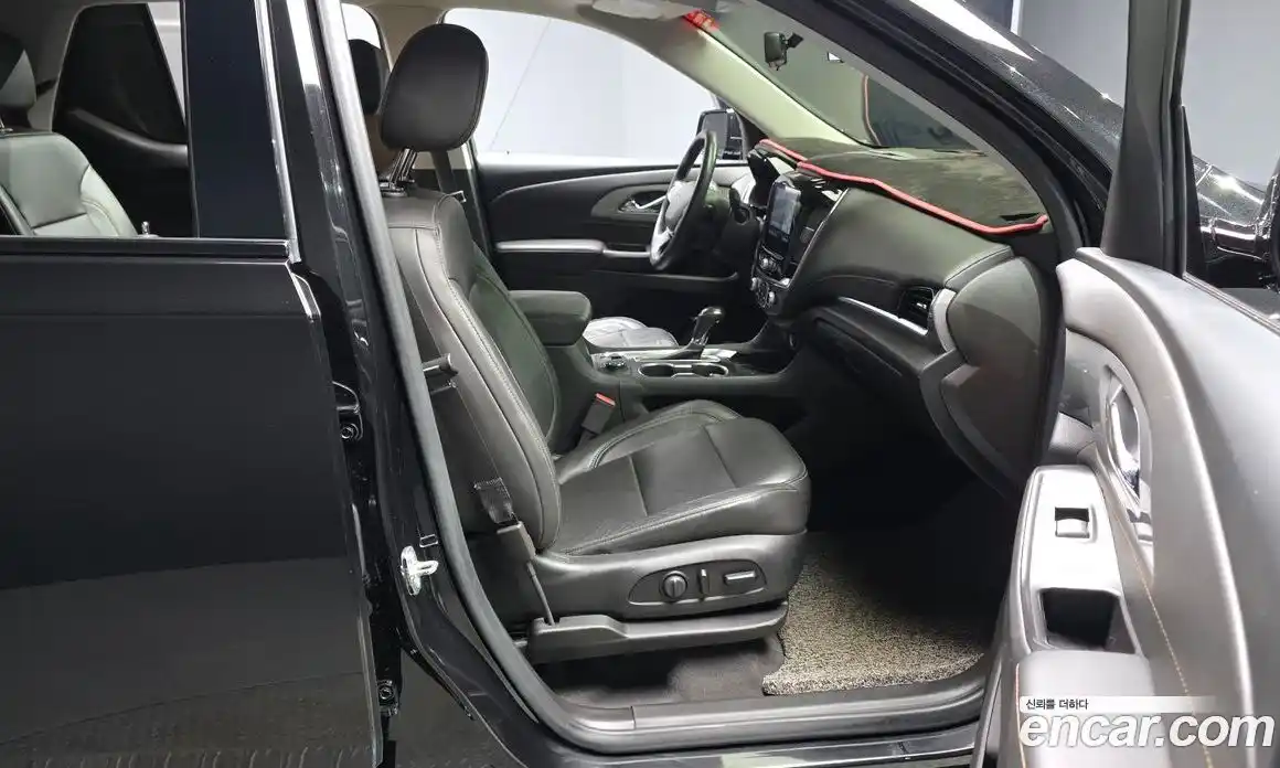 Chevrolet Traverse 2020 3.6 Автомат в Москве № 40938, фото 17