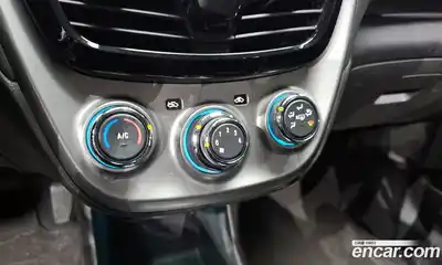 Chevrolet Spark 2017 1.0 Автомат в Москве № 42080, миниатюра 4