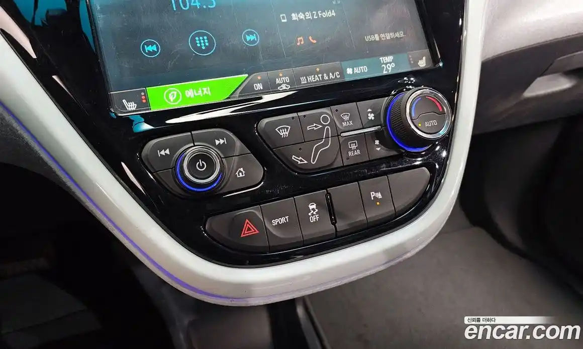 Chevrolet Bolt EV 2018 0.2 Автомат в Москве № 42280, фото 11