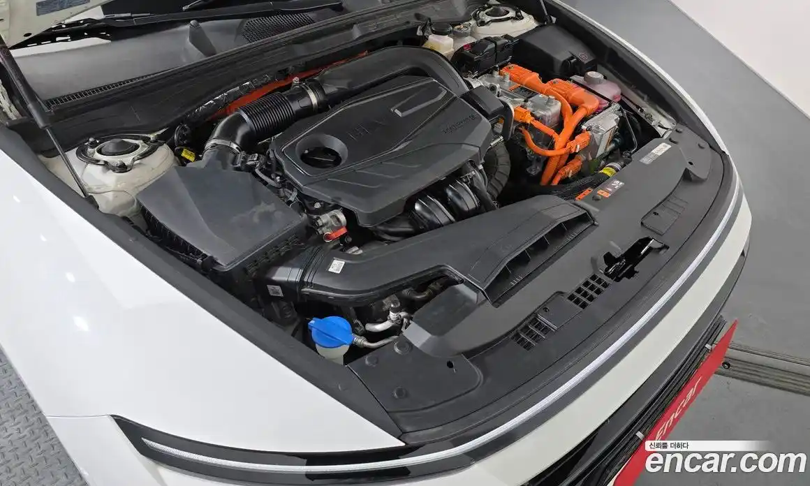 Hyundai Sonata 2024 2.0 Автомат в Москве № 46896, фото 13