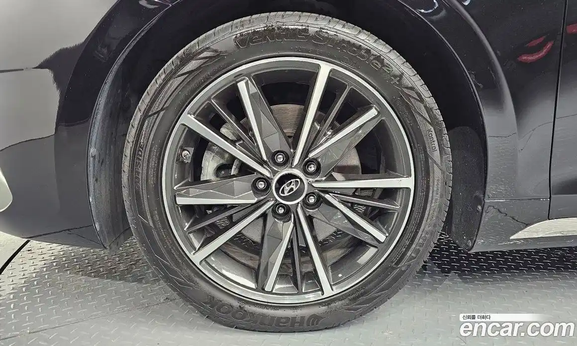 Hyundai Grandeur 2022 2.5 Автомат в Москве № 47098, фото 15