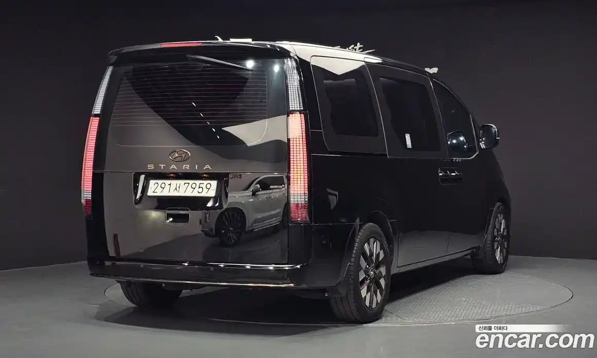 Hyundai Staria 2023 2.2 Автомат в Москве № 49132, фото 11