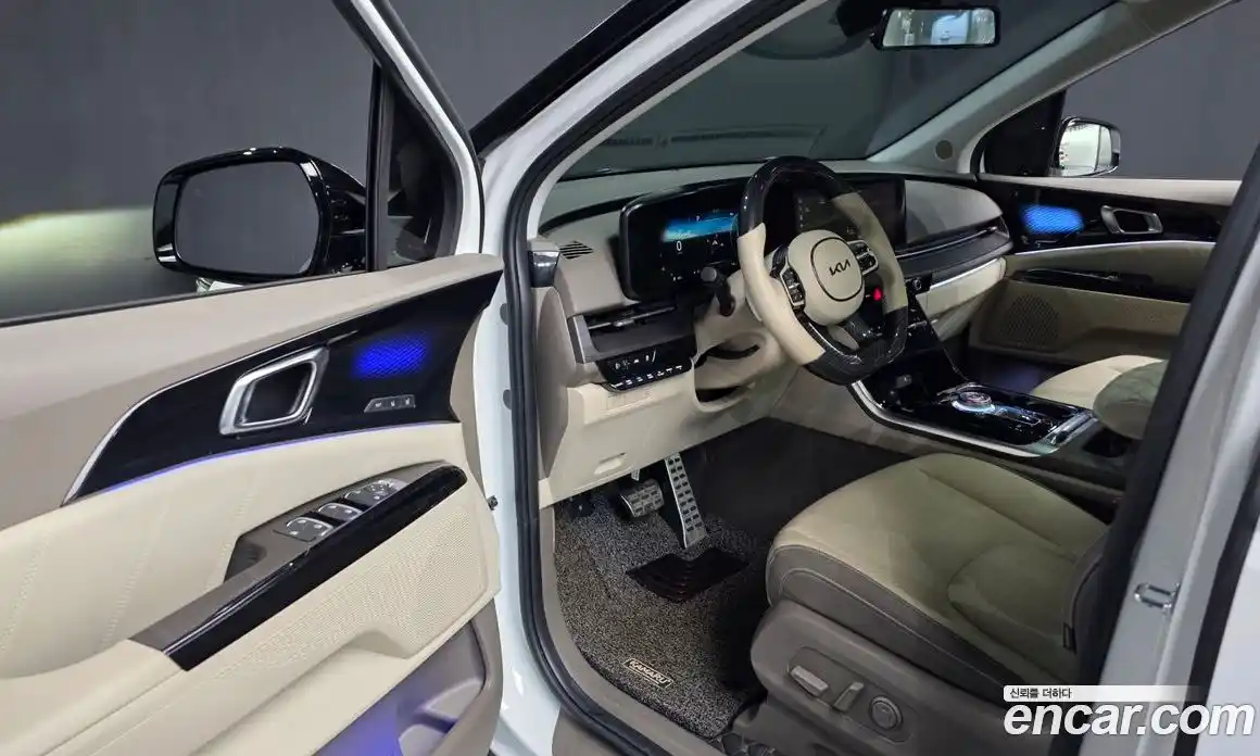 Kia Canival 2022 3.5 Автомат в Москве № 51038, фото 14