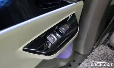 Kia Canival 2022 3.5 Автомат в Москве № 51038, миниатюра 7