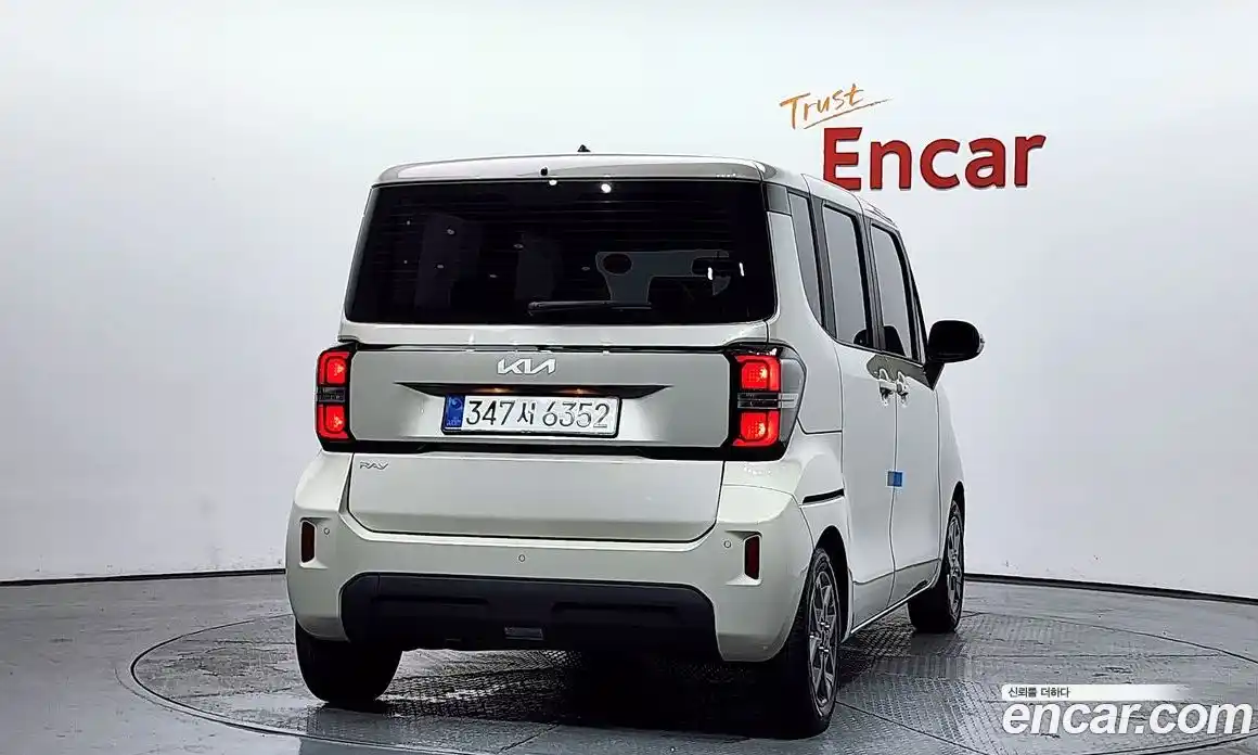 Kia Ray 2023 1.0 Автомат в Москве № 52718, фото 3