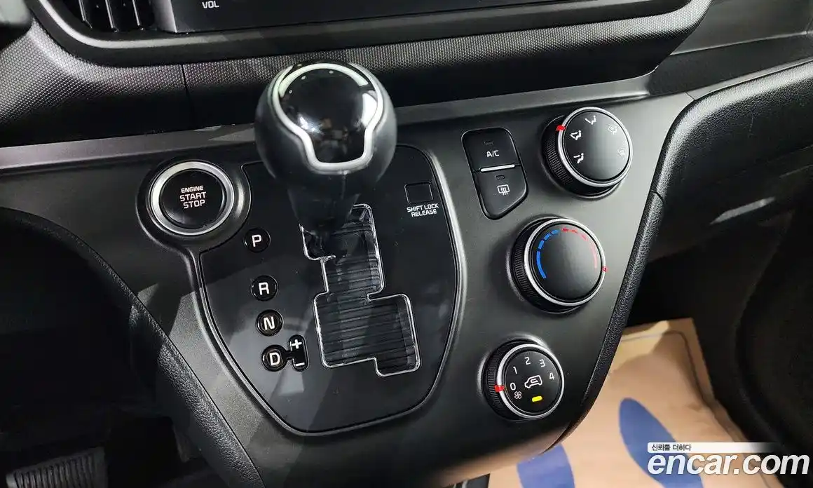 Kia Ray 2023 1.0 Автомат в Москве № 52718, фото 6