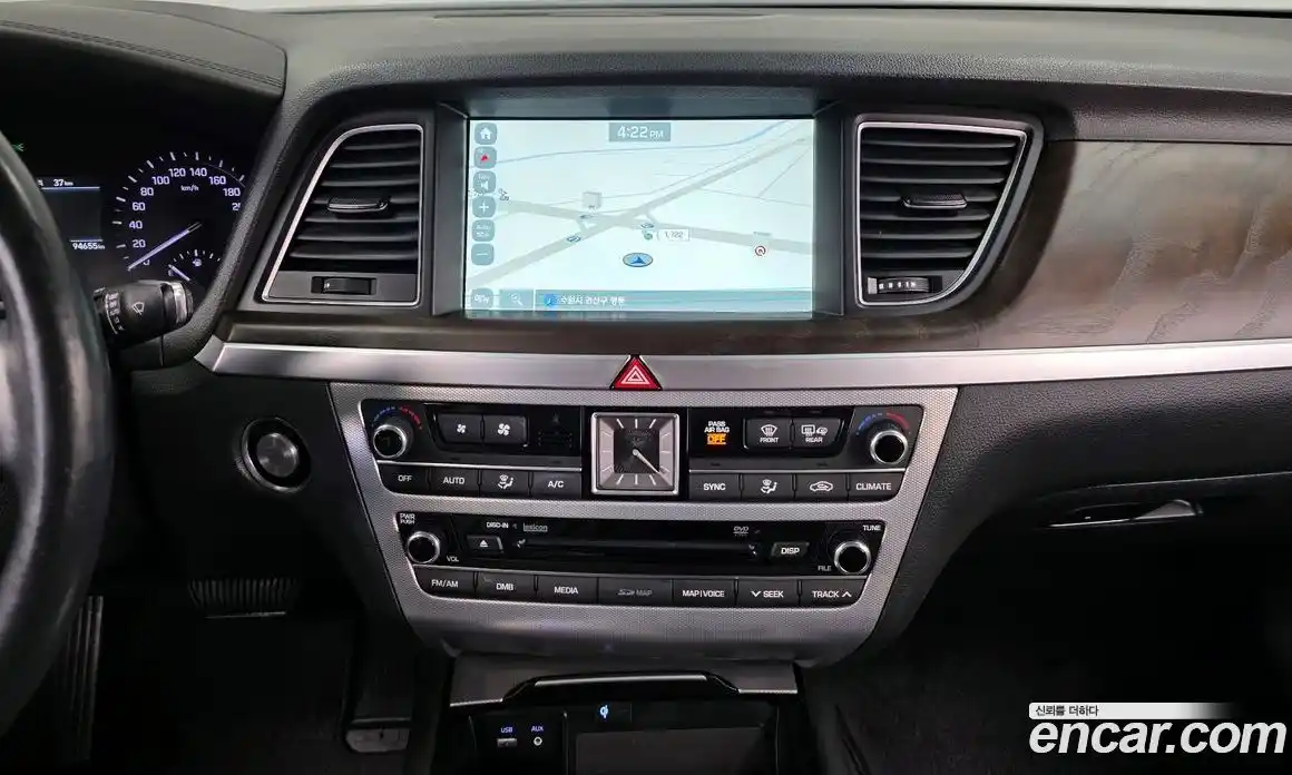 Genesis G80 2017 3.3 Автомат в Москве № 56640, фото 12