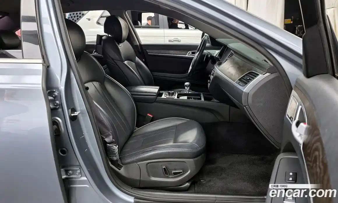 Genesis G80 2017 3.3 Автомат в Москве № 56640, фото 4