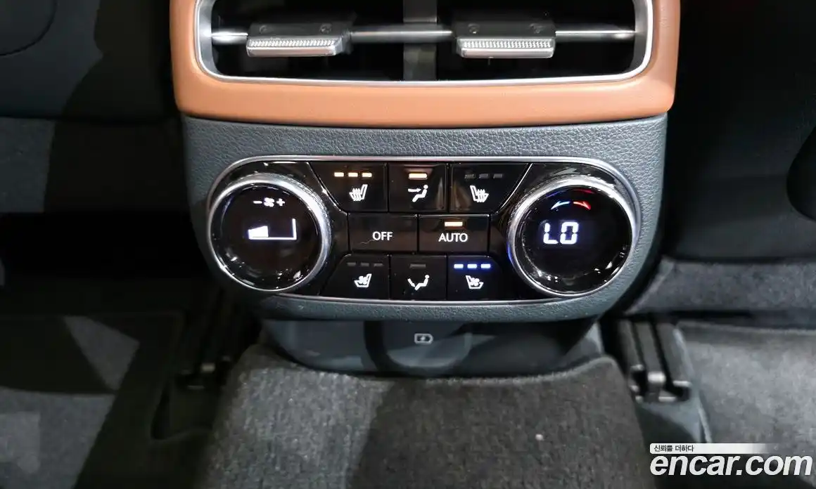 Genesis GV70 2021 2.5 Автомат в Москве № 56670, фото 10