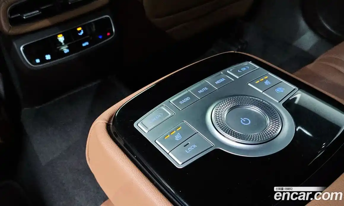 Genesis G80 2022 2.5 Автомат в Москве № 58239, фото 18