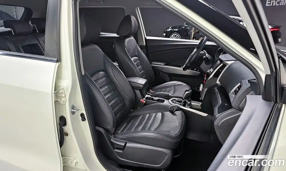 SsangYong TIBOLI 2015 1.6 Автомат в Москве № 60757, фото 5